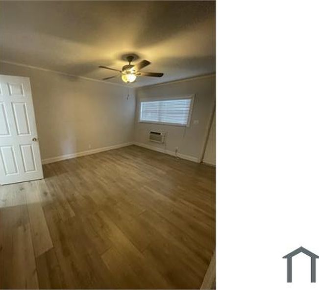 850 SW 9th Ct, photo 2