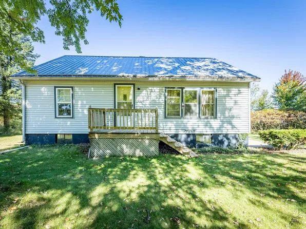 6370 Brunswick Rd, Holton, MI 49425