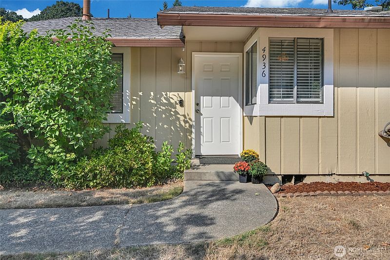 4th image of 4936 Cottage Lane SE