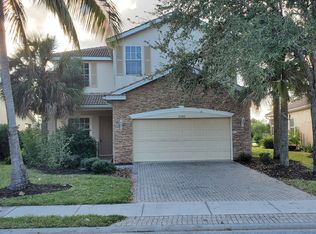 2580 Deerfield Lake Ct, Cape Coral, FL 33909