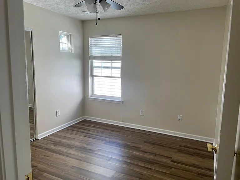 5615 Mountain Top Pl — Photo 16