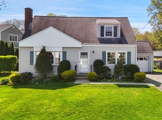 3 Hanfling Rd, Scarsdale, NY 10583