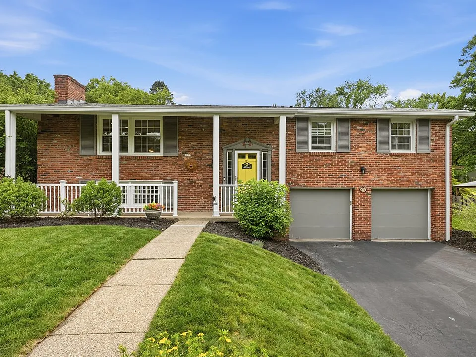 113 Farmingdale Rd