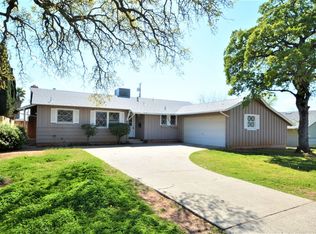 240 Encinal Dr, Red Bluff, CA 96080