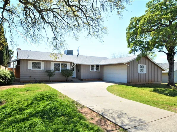 240 Encinal Dr, Red Bluff, CA 96080