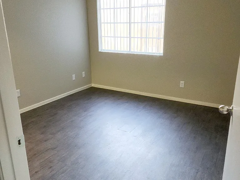 One Bedroom at Ridge Falls, Apartments For Rent