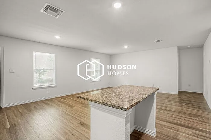 222 Garcia St — Photo 5