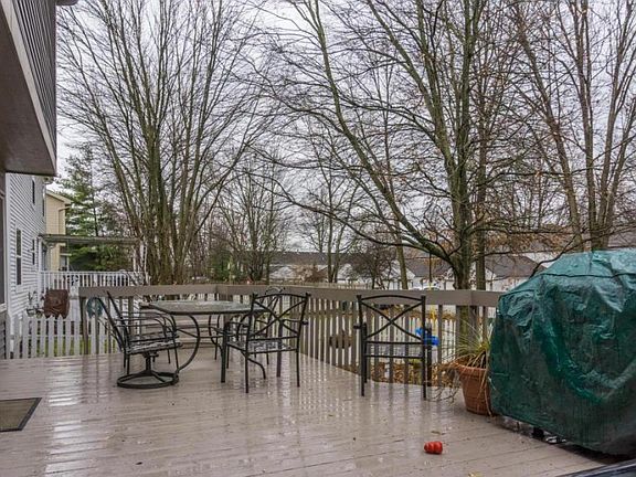 4th image of 585 Ozem Gardner Way