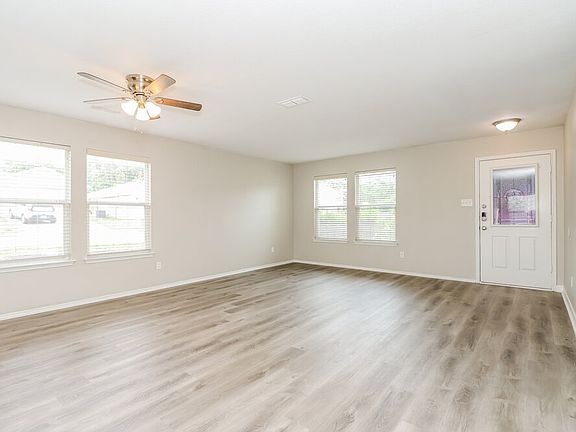 4th image of 8000 Sartain Dr