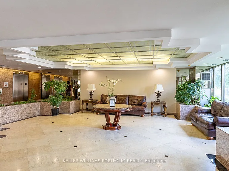 400 Webb Dr #1402 — Photo 29