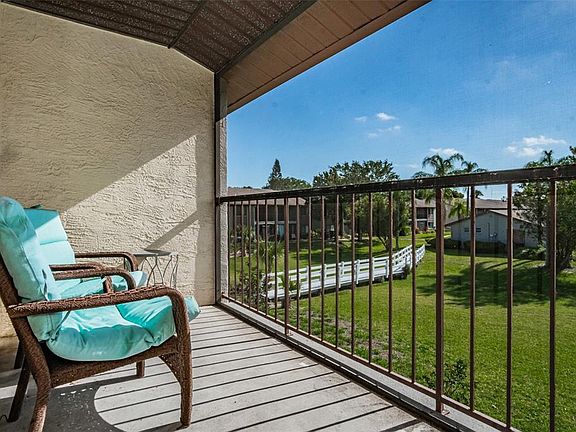 4th image of 729 83rd Ave N APT 202