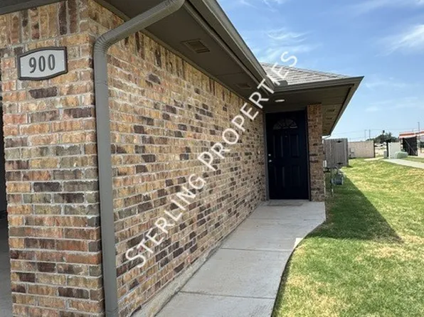 900 Coles Crk, Yukon, OK 73099
