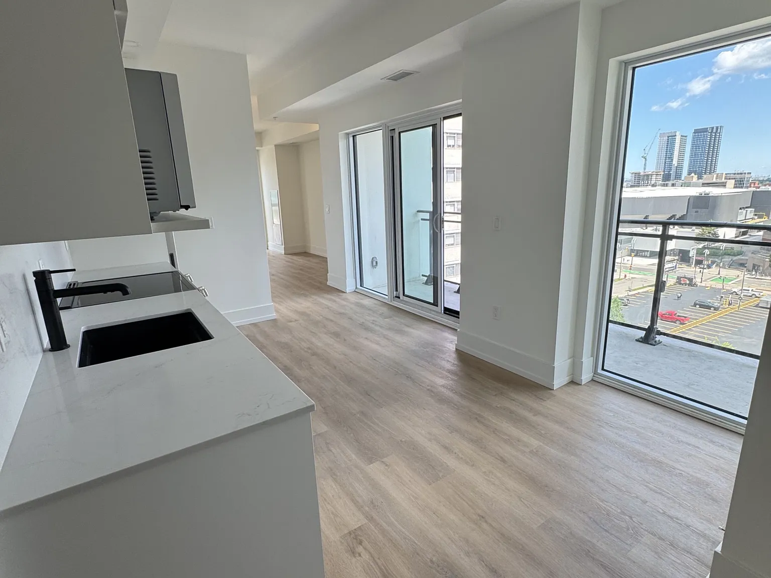 1 bed, $1,900 — Photo 3