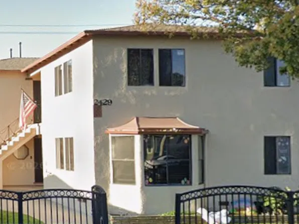 2429 W Repetto Ave, Montebello, CA 90640