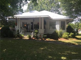 106 S Elm St, Cherryville, NC 28021