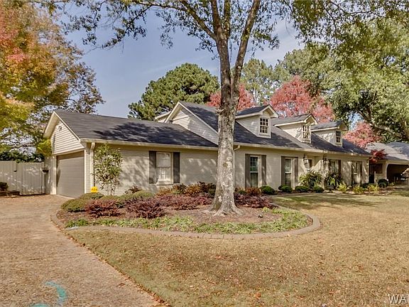 2nd image of 318 Riverdale Dr