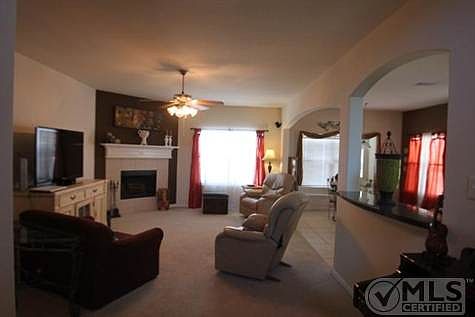 5th image of 6908 Justin Ln
