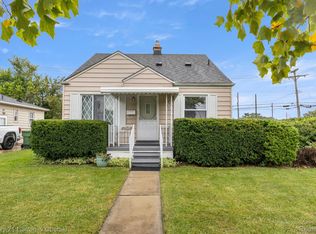 12545 Longtin St, Southgate, MI 48195