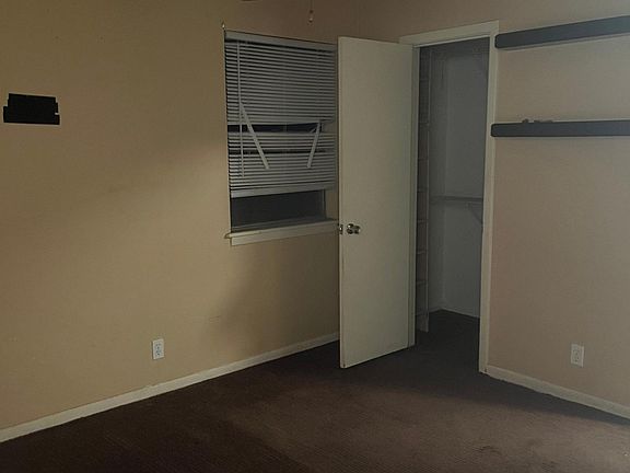 5th image of 1743 Walker Dr