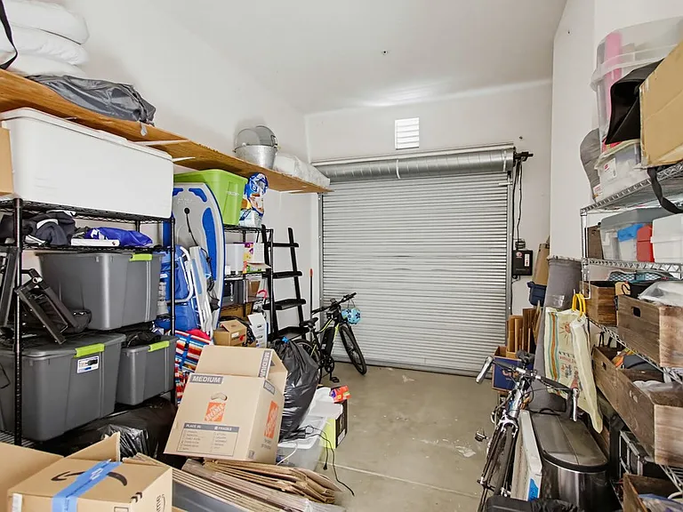 4081 1st Ave — Photo 37