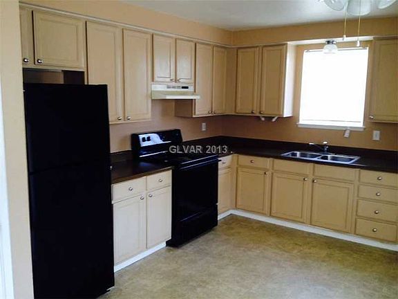 3rd image of 5205 Del Monte Ave