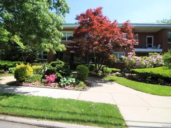 463 Summit Avenue #1- I, Cedarhurst, NY 11516