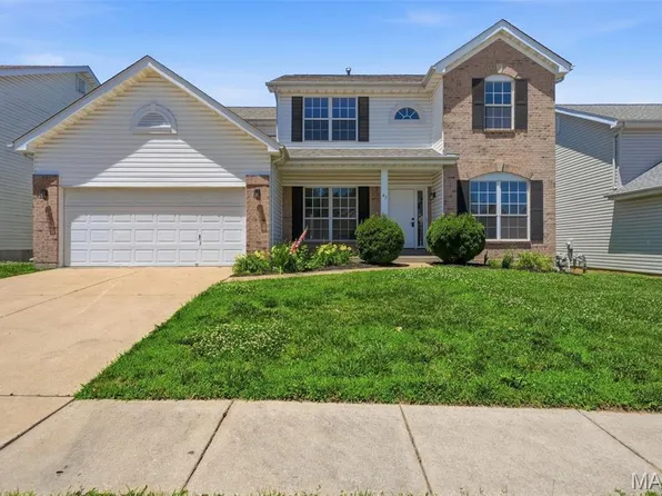 47 Rivermeadows Dr, Florissant, MO 63031