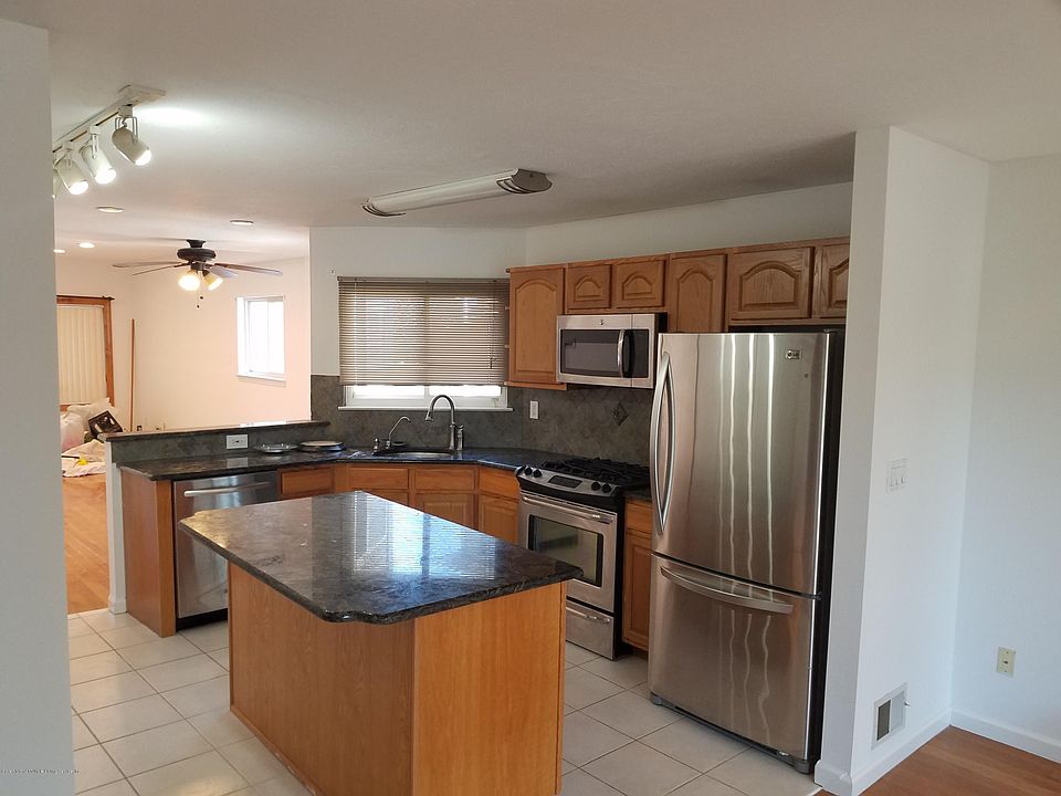 176 Bathgate St, Staten Island, NY 10312 Zillow