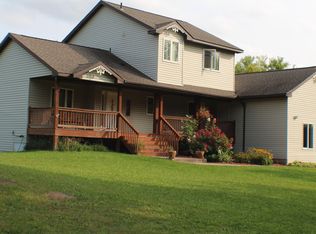 43607 Elmcrest Ave, Harris, MN 55032