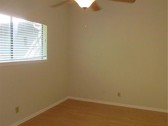 5th image of 1620 Waterston Ave #203