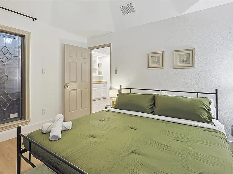 609 Arbor Creek Dr — Photo 34