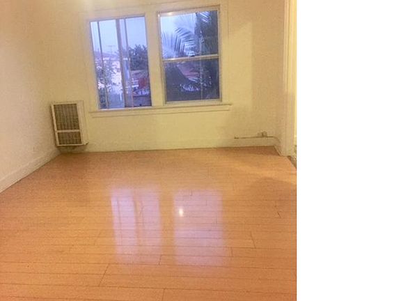 5th image of 707 W 74th St APT 3