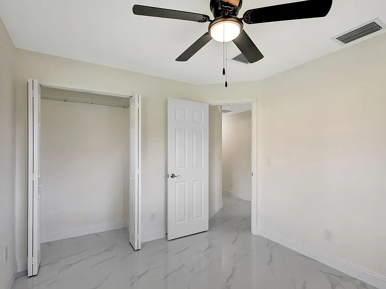 2016 Avenue S — Photo 9