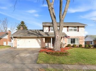 401 Zimmer Dr, Fairborn, OH 45324