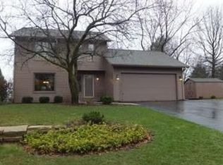 6827 Millbrook Dr, Rockford, IL