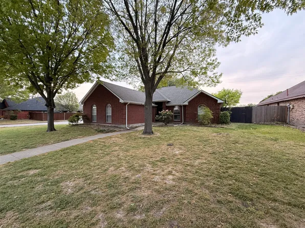 2101 Garner Ct, Rowlett, TX 75088