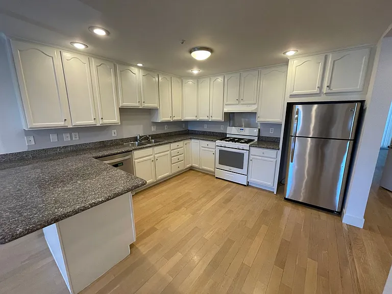 1670 Kirkwood Ave #1329R — Photo 1