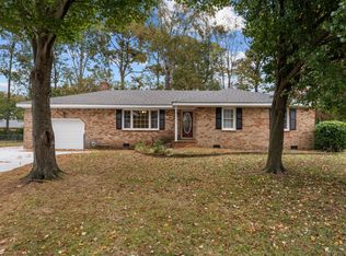1132 Sippel Dr, Chesapeake, VA 23320