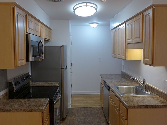 5th image of 5300 N Sheridan Rd APT 215