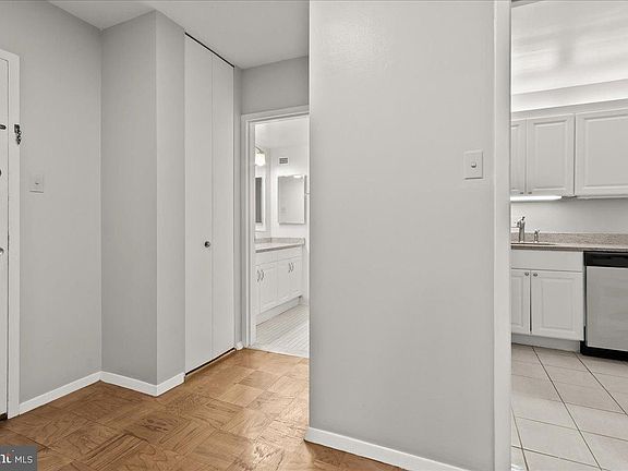 3rd image of 5500 Friendship Blvd APT 1419N