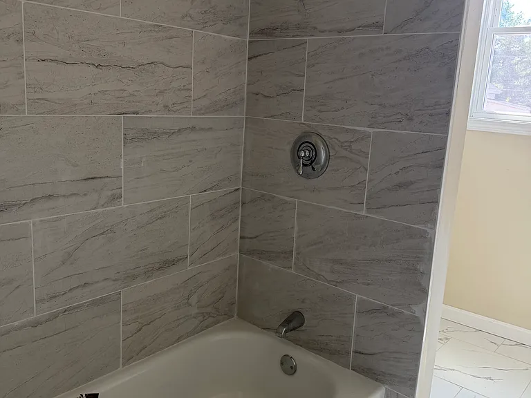119 Florence St #2 — Photo 10
