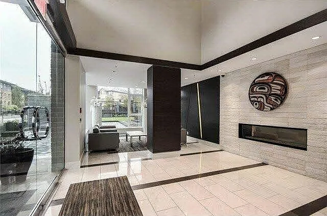 2 bed, 850 sqft, $3,500 — Photo 1