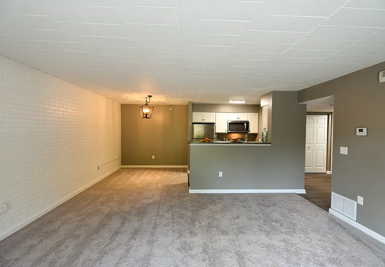 Phoenix Center Unit Living & Dining Area