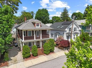 114 6th St, Providence, RI 02906