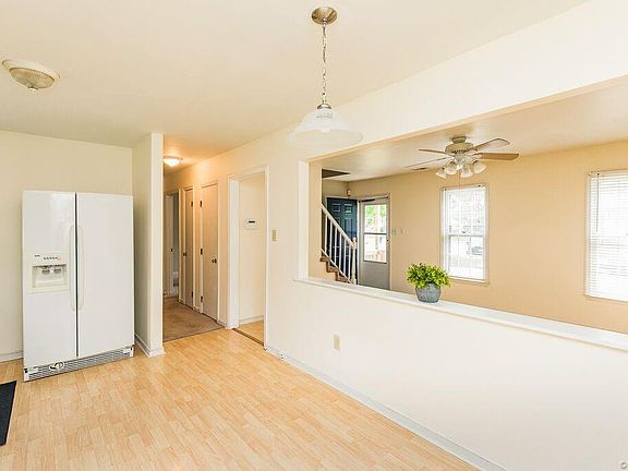 5th image of 6305 Amasis Ct