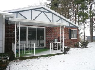 5855 Leisure South Dr SE, Kentwood, MI 49548