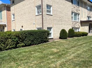 8500 W Catalpa Ave, Chicago, IL 60656
