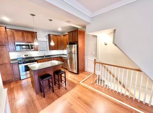 317 W 4th St #1, South Boston, MA 02127
