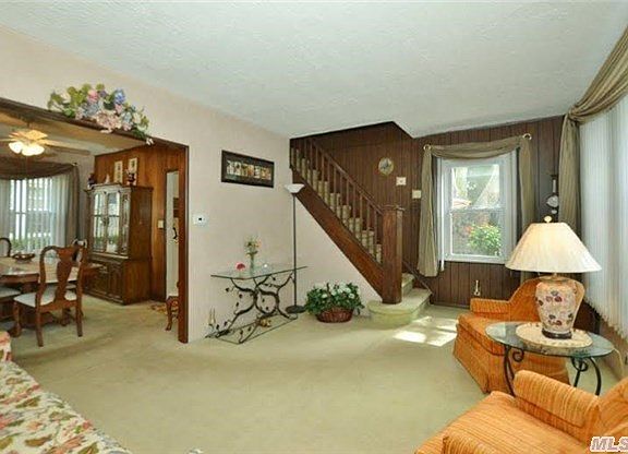 3rd image of 102 Center St