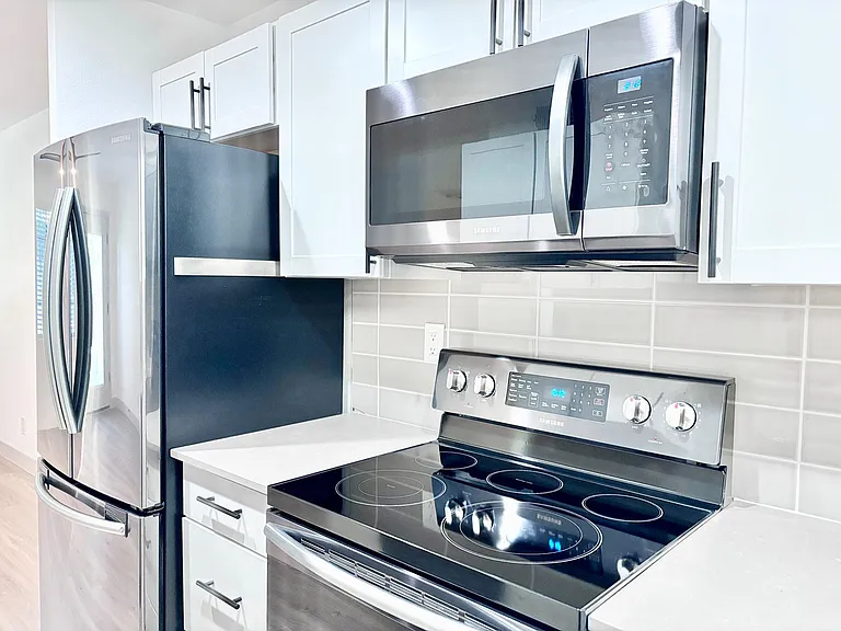 6810 E Avalon Dr #2 — Photo 16